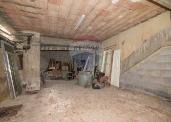 Parcheggio - Magazzino Viale Principe Umberto PS1
 
2, Caltagirone - foto 6