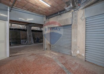 Parcheggio - Magazzino Viale Principe Umberto PS1
 
2, Caltagirone - foto 8