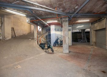 Parcheggio - Magazzino Viale Principe Umberto PS1
 
2, Caltagirone - foto 10