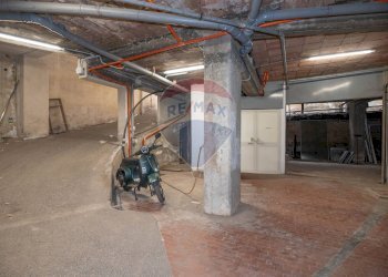 Parcheggio - Magazzino Viale Principe Umberto PS1
 
2, Caltagirone - foto 11