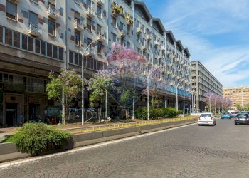 Edificio all\'aperto - Cafeteria - Cold Bar corso sicilia
 
61, Catania - photo 2