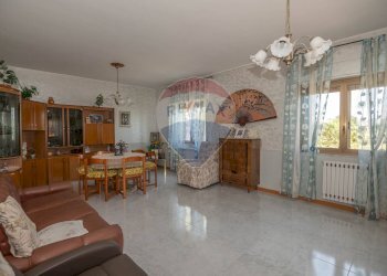 Sala da pranzo - Villa Via Toselli
 
50, Piazza Armerina - foto 7