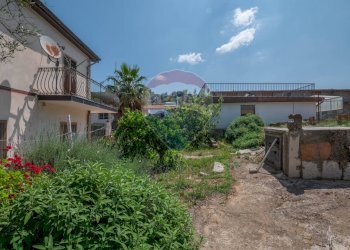 Giardino - Villa Via Toselli
 
50, Piazza Armerina - foto 29