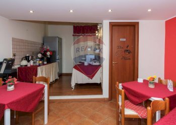 Sala da pranzo - Independent house cortile lauricella
 
7, Piazza Armerina - photo 34