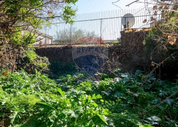 Giardino - Terreno edificabile Vico Balsamo
 
12, San Gregorio di Catania - foto 8