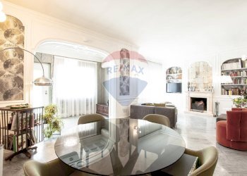 Salone triplo - Villa a Schiera Via Francesco Bartolomeo Rastrelli
 
42, Roma - foto 2