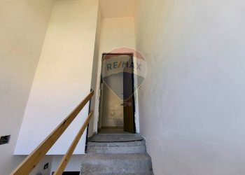 Scale - Quadrilocale Via Sandro Pertini
 
10, Francavilla di Sicilia - foto 5