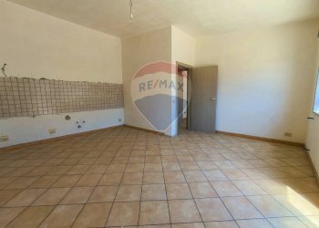 Stanza vuota - Quadrilocale Via Sandro Pertini
 
10, Francavilla di Sicilia - foto 13