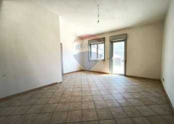 Stanza vuota - Quadrilocale Via Sandro Pertini
 
10, Francavilla di Sicilia - foto 14