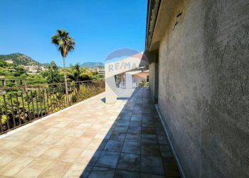 Terrazza - Quadrilocale Via Sandro Pertini
 
10, Francavilla di Sicilia - foto 31