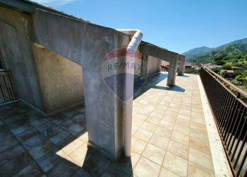 Terrazza - Quadrilocale Via Sandro Pertini
 
10, Francavilla di Sicilia - foto 32