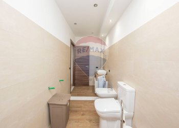 Bagno - Quadrilocale via g marconi
 
55, Fiumefreddo di Sicilia - foto 16