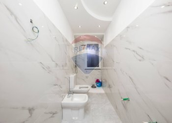Bagno - Quadrilocale via g marconi
 
55, Fiumefreddo di Sicilia - foto 17