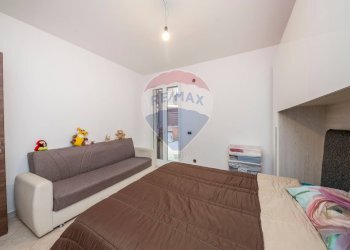 Camera / camera da letto - Quadrilocale via g marconi
 
55, Fiumefreddo di Sicilia - foto 20