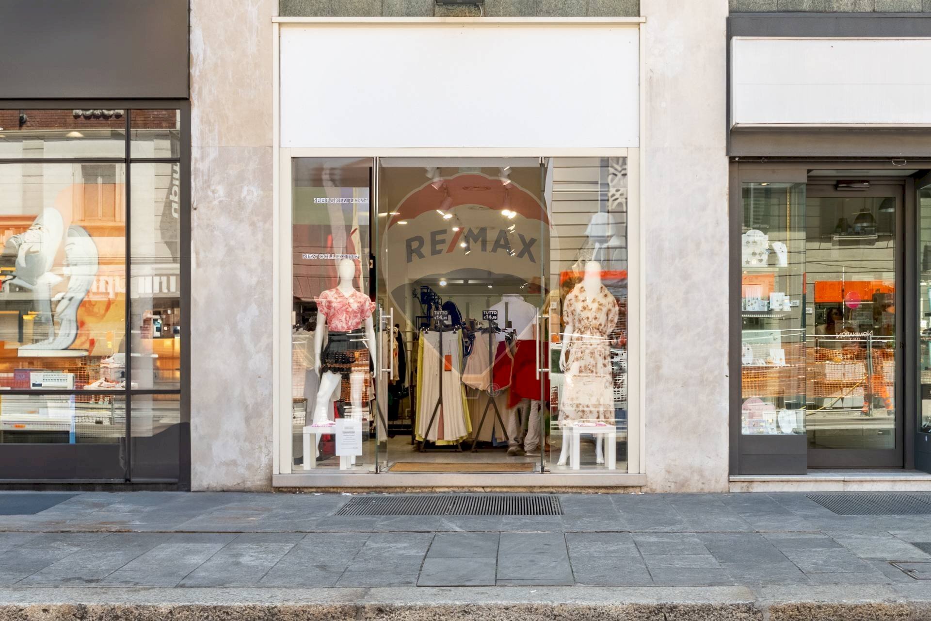 Edificio all\'aperto - Shop Galleria Buenos Aires
 
7, Milano - photo 1