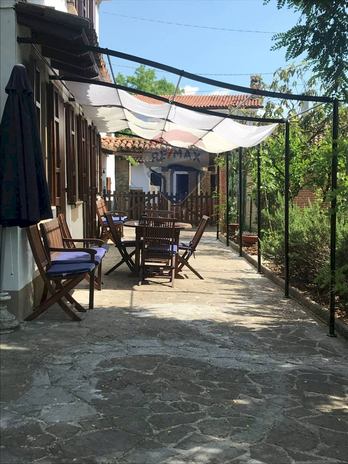 \npergolato\n - Villa Poggio - Pornenzo
 
227, Montecalvo Versiggia - foto 1