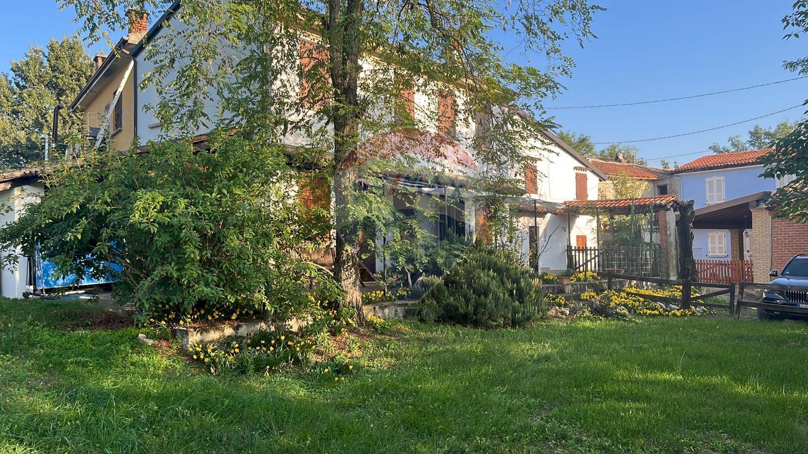 \nvilla\n - Villa Poggio - Pornenzo
 
227, Montecalvo Versiggia - foto 2