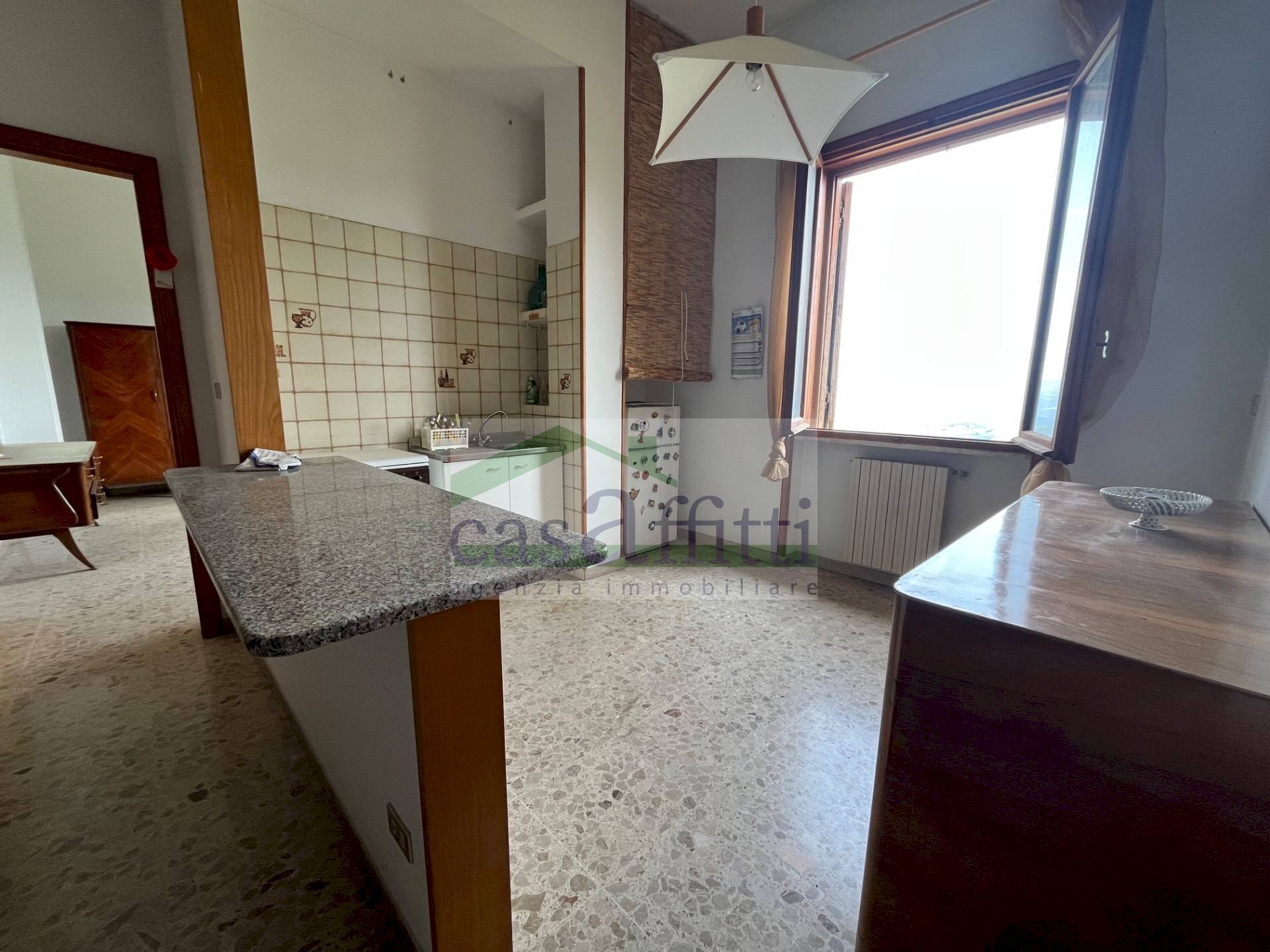 Foto 2 - Three-room apartment Via Giuseppe Garibaldi, Brittoli - photo 2