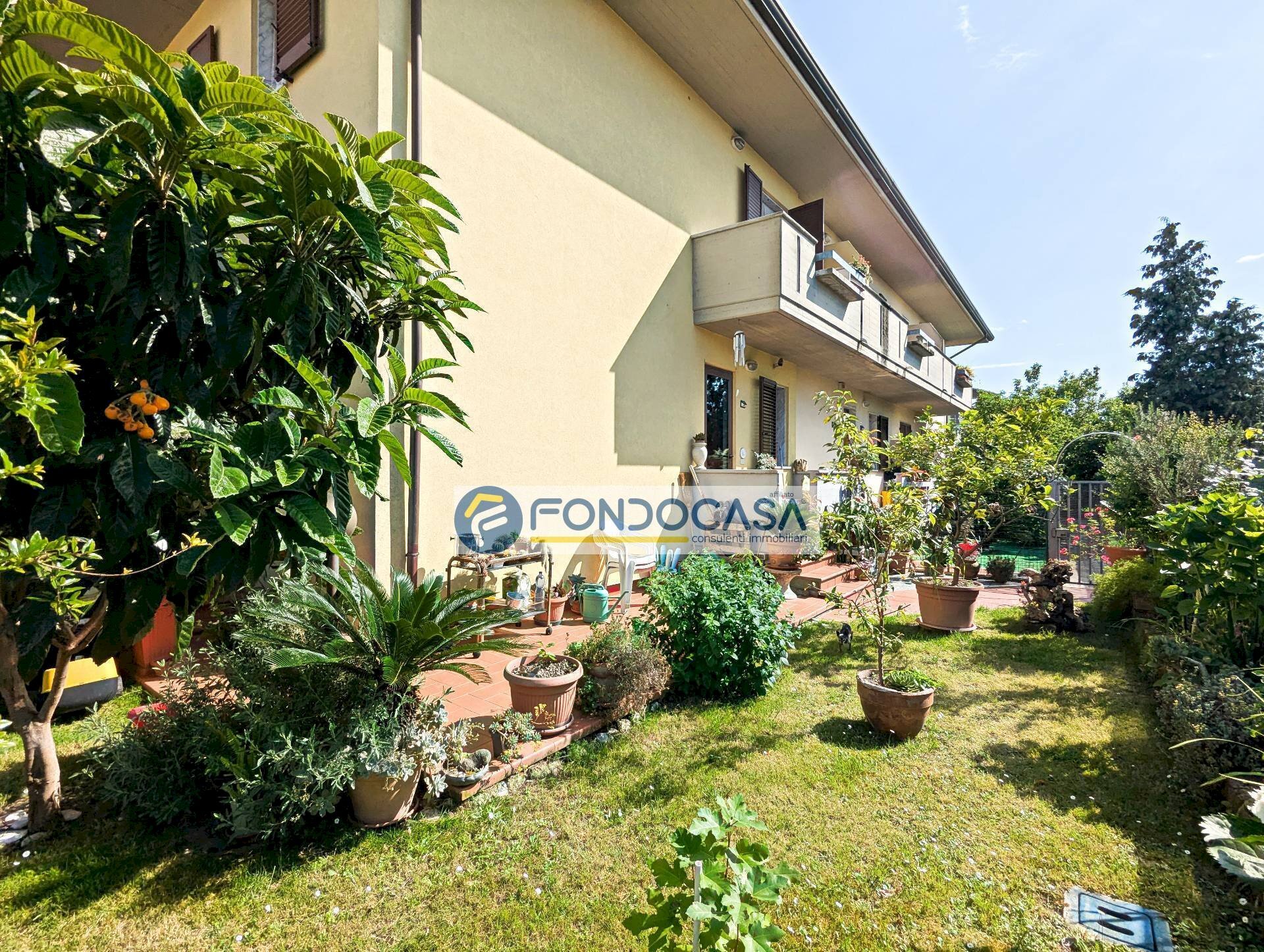 esterno - Villa Via Puliche
 
310, Massa - foto 2