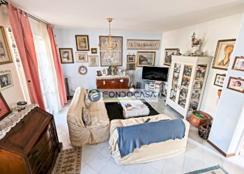 soggiorno - Villa Via Puliche
 
310, Massa - foto 12