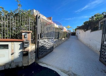 Edificio all\'aperto - Casa semi indipendente Contrada Portella Daino
 
2M, Altavilla Milicia - foto 45