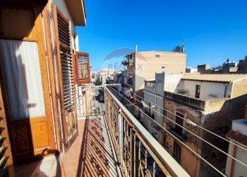 Balcone - Trilocale Via Roma
 
36, Ficarazzi - foto 14