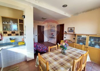 Sala da pranzo - Trilocale Via Roma
 
36, Ficarazzi - foto 16