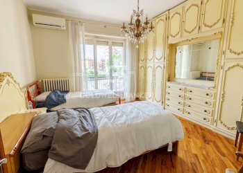 Foto 25 - Stabile - Palazzo Via Principe Amedeo
 
24, Beinasco - foto 25