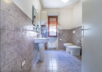 Bagno - Independent house Contrada Tiboni
 
33, Bucchianico - photo 6