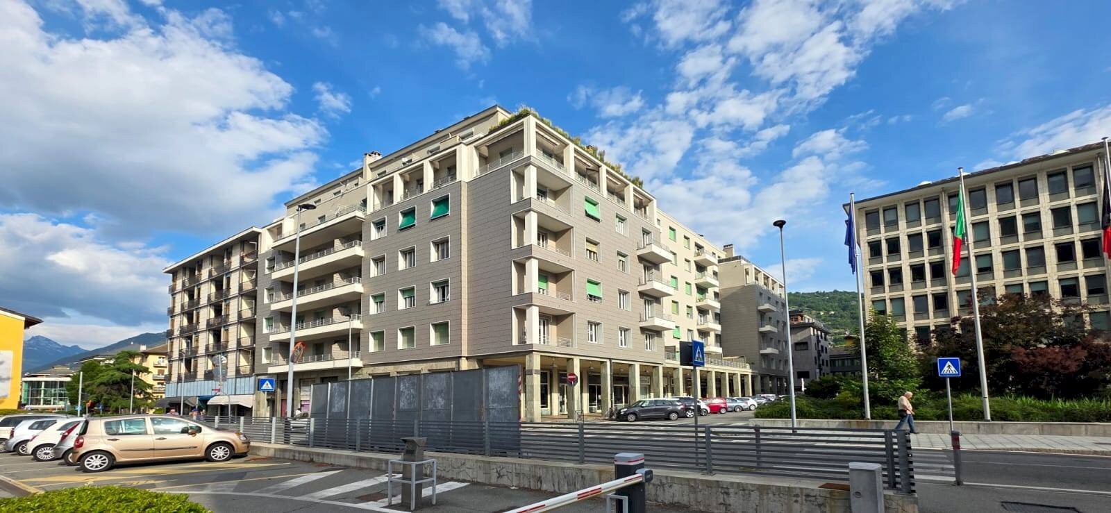 Foto 1 - Apartment Via Losanna
 
5, Aosta - photo 1