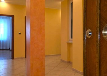 Foto 3 - Appartamento Via Losanna
 
5, Aosta - foto 3