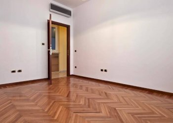 Foto 24 - Appartamento Via Losanna
 
5, Aosta - foto 24