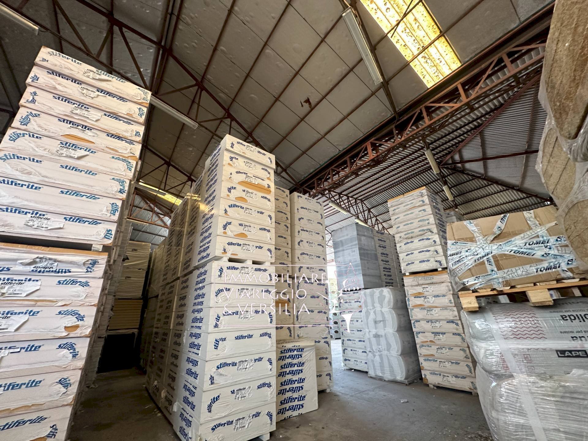 Foto 4 - Magazzino via Virgilio
 
200, Viareggio - foto 3