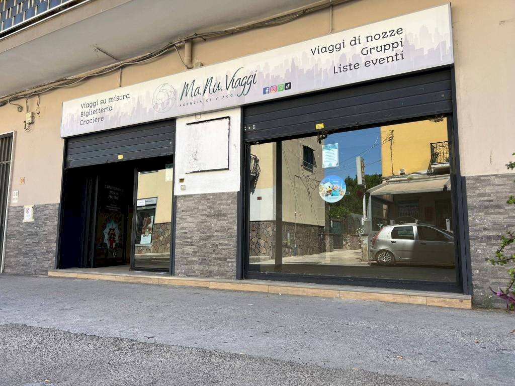 Facciata - Shop via Principe di Napoli a Ponticelli, 74, Napoli - photo 1