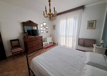 Camera da letto - Quadrilocale viale della Repubblica, Prato - foto 20