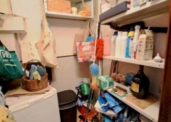 Ripostiglio - Quadrilocale viale della Repubblica, Prato - foto 30