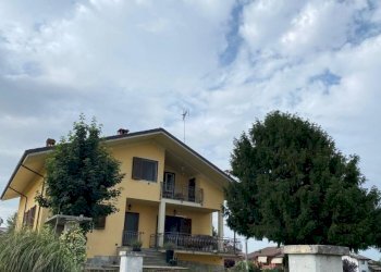 Facciata - Villa via Stefano Blengino, 30, Magliano Alpi - photo 1