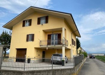 Facciata - Villa via Stefano Blengino, 30, Magliano Alpi - photo 3