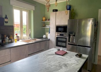 Cucina - Villa via Stefano Blengino, 30, Magliano Alpi - photo 11
