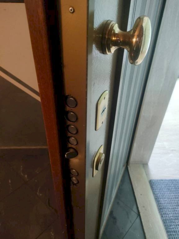 Interno palazzo - Three-room apartment via Leinì, 67, Torino - photo 3