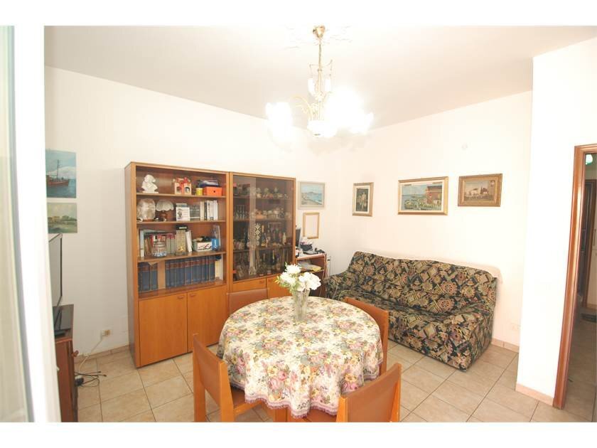 Trilocale Modena (zona San Faustino) - foto 2