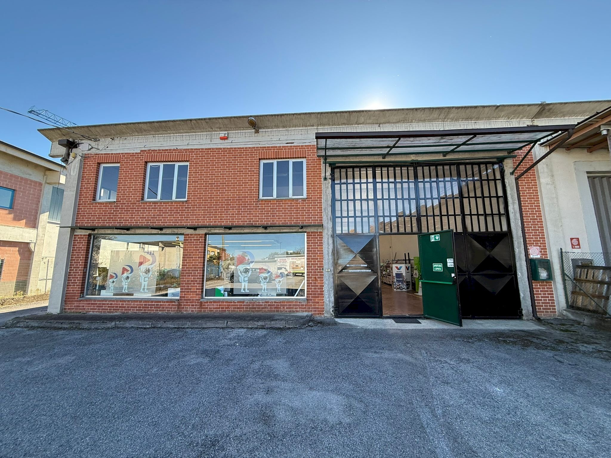 Capannone strada Statale, 15, Beinette - foto 1