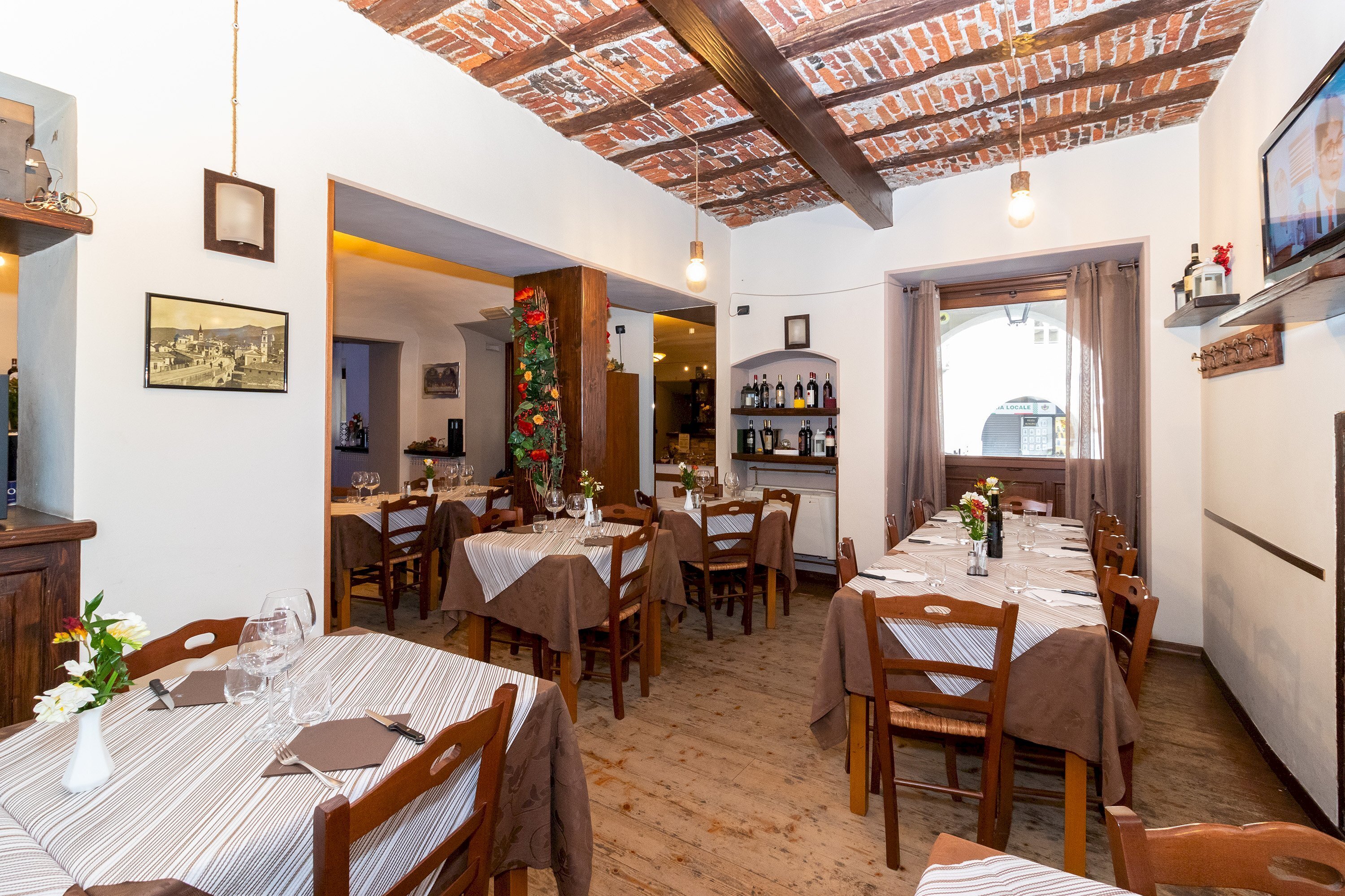 Commercial Premises Via Giolitti, 24, Dronero - photo 3