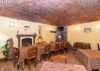 Commercial Premises Via Giolitti, 24, Dronero - photo 8