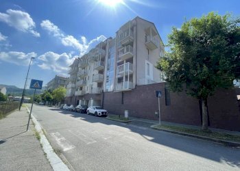 Four-room apartment Torino - photo 3