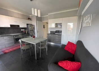 Four-room apartment Torino - photo 17