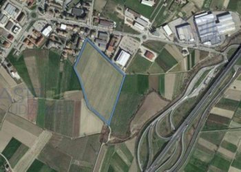 Terreno edificabile via Ortolano, Snc, Castagnito - foto 1