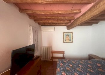 Porzione di casa Modena - foto 6