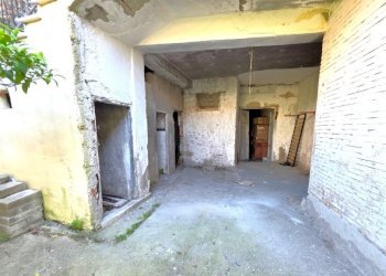 Casa indipendente Mondragone - foto 4