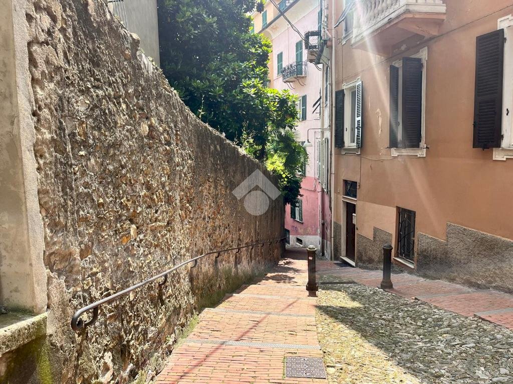 Appartamento Salita inferiore San Rocchino, Genova (zona Castelletto) - foto 1